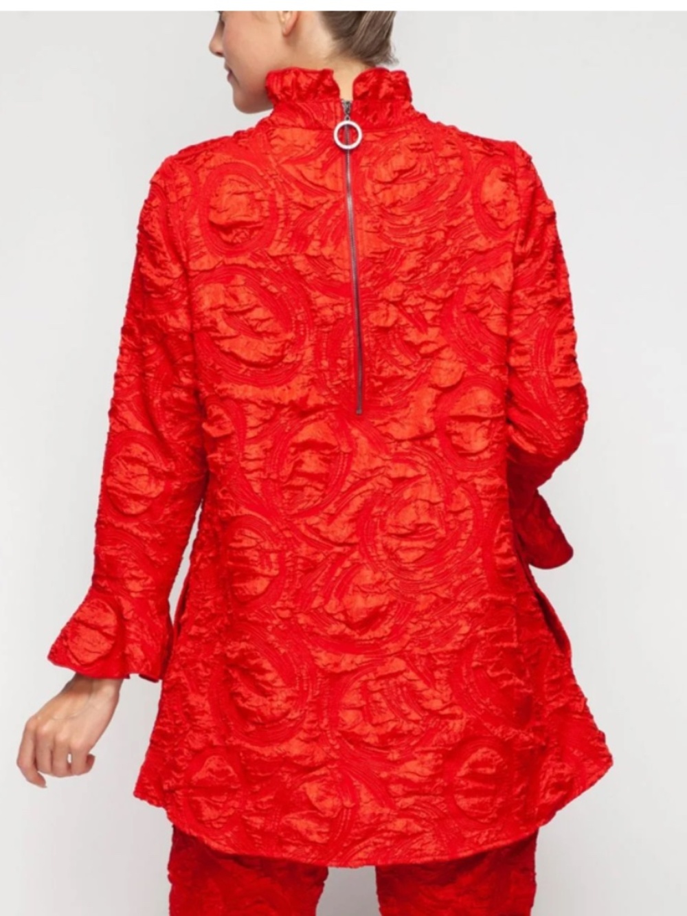 IC collection red textured tunic mock ruffle neck zip back Large L - Picture 2 of 5